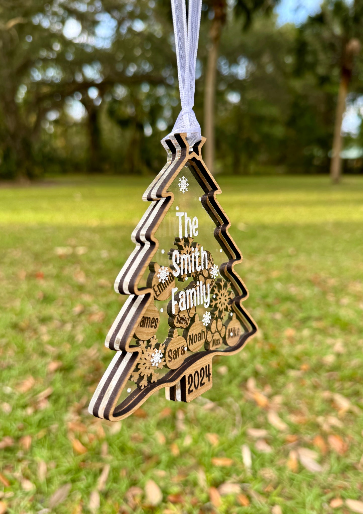 Christmas Tree Shaker Ornament